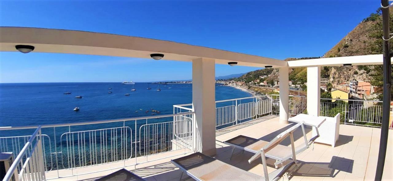 Baia Di Atlantide Apartment Taormina Exterior foto