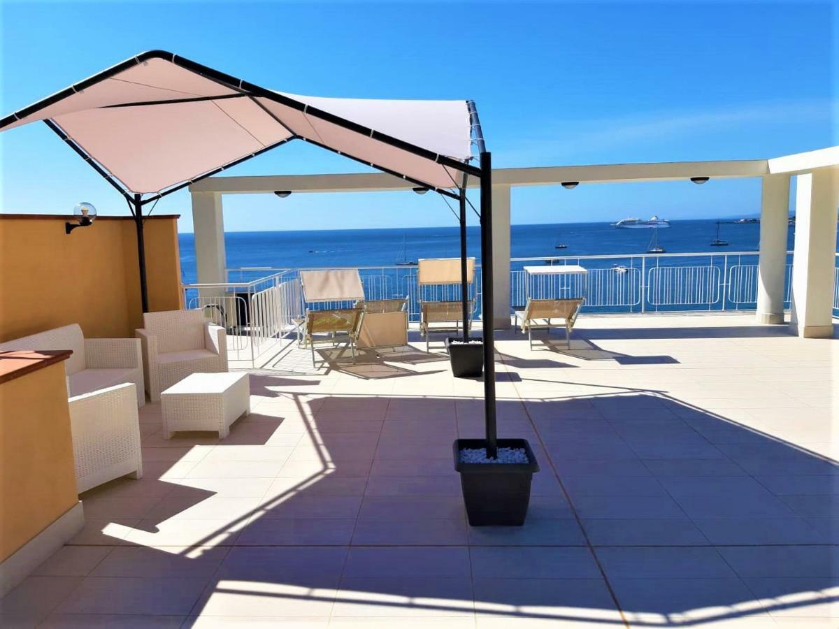 Baia Di Atlantide Apartment Taormina Exterior foto